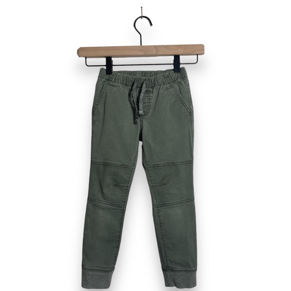 Cat and Jack olive Pull-On Pants size 5T